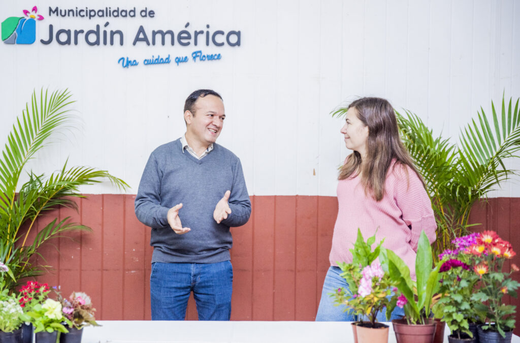 ¡Capacitación en Floricultura en Jardín América!