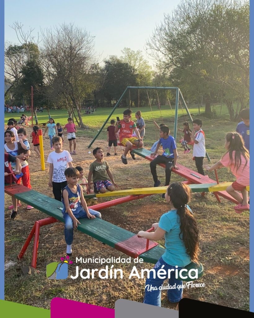 Festejamos el Día del Niño en la Escuela 440 de Colonia Los Teales y en el barrio San Antonio