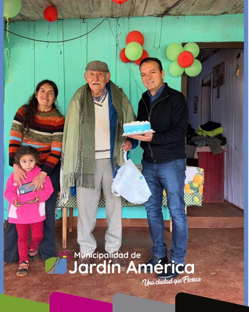 Hoy celebramos los 90 años de Lorenzo Rotela