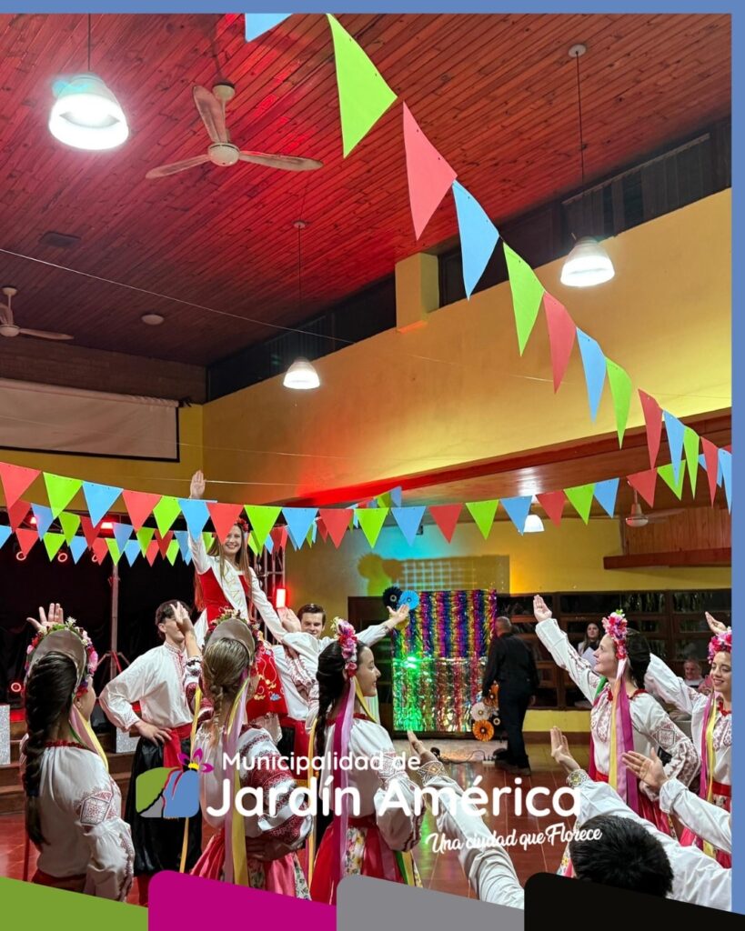 Participamos de la primera Peña Universitaria de la UNAU, un espacio de encuentro, música y tradición que reunió a la comunidad universitaria