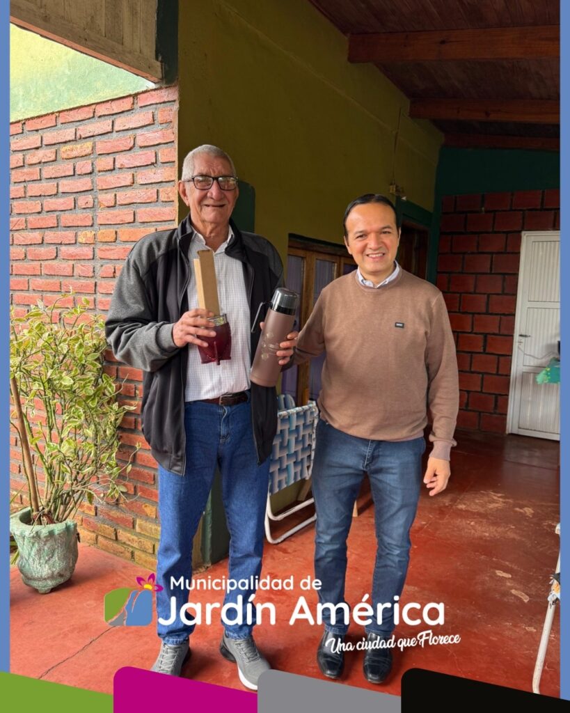 Hoy compartimos la alegría de celebrar los 80 años de Don Antonio Salina, un querido vecino e hincha fiel de Timbo