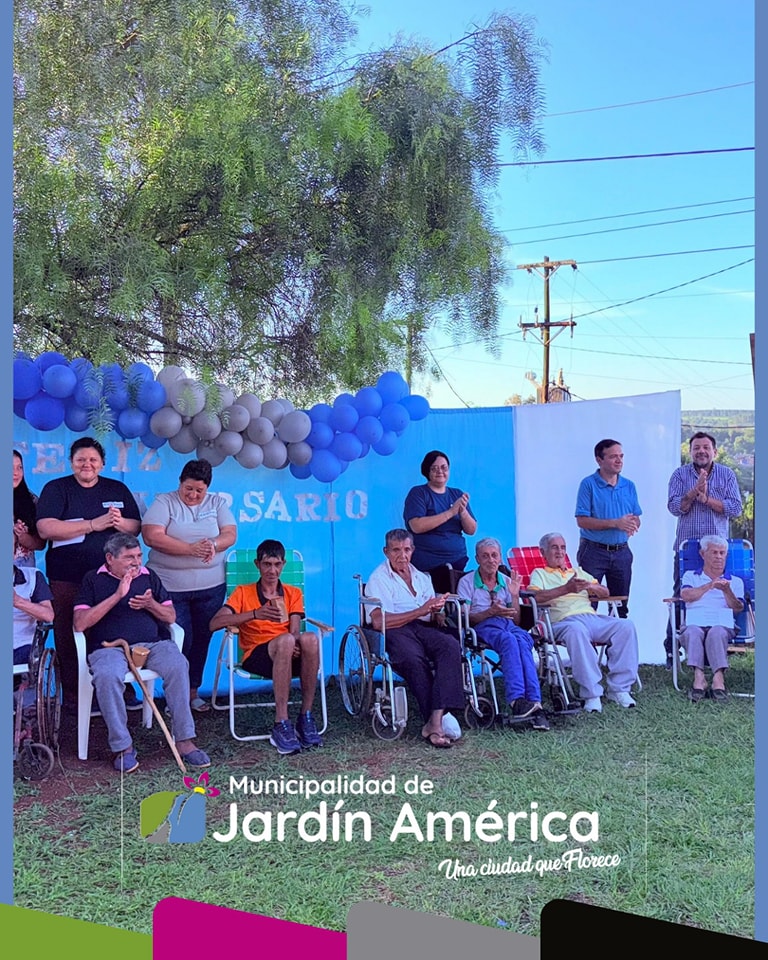 Celebramos que el pasado 25 de octubre cumplió el 1er Aniversario del Espacio para Adultos Mayores Dr. Pablo Román, un lugar pensado para el acompañamiento, el cuidado y el bienestar