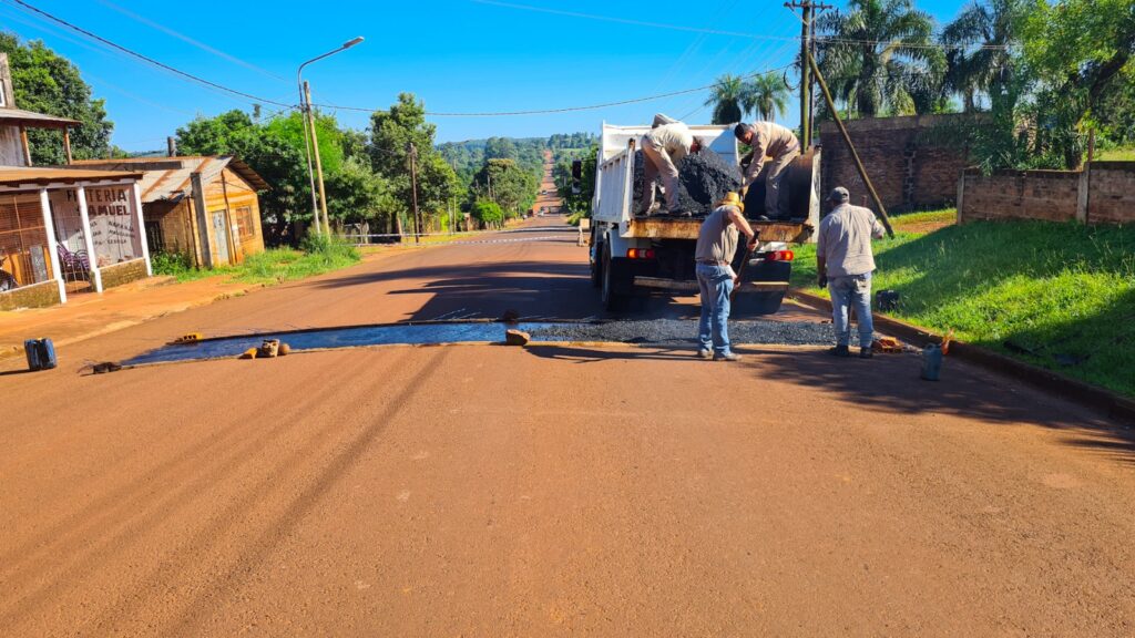 Instalamos reductores de velocidad en distintos barrios, priorizando el cuidado y la prevención