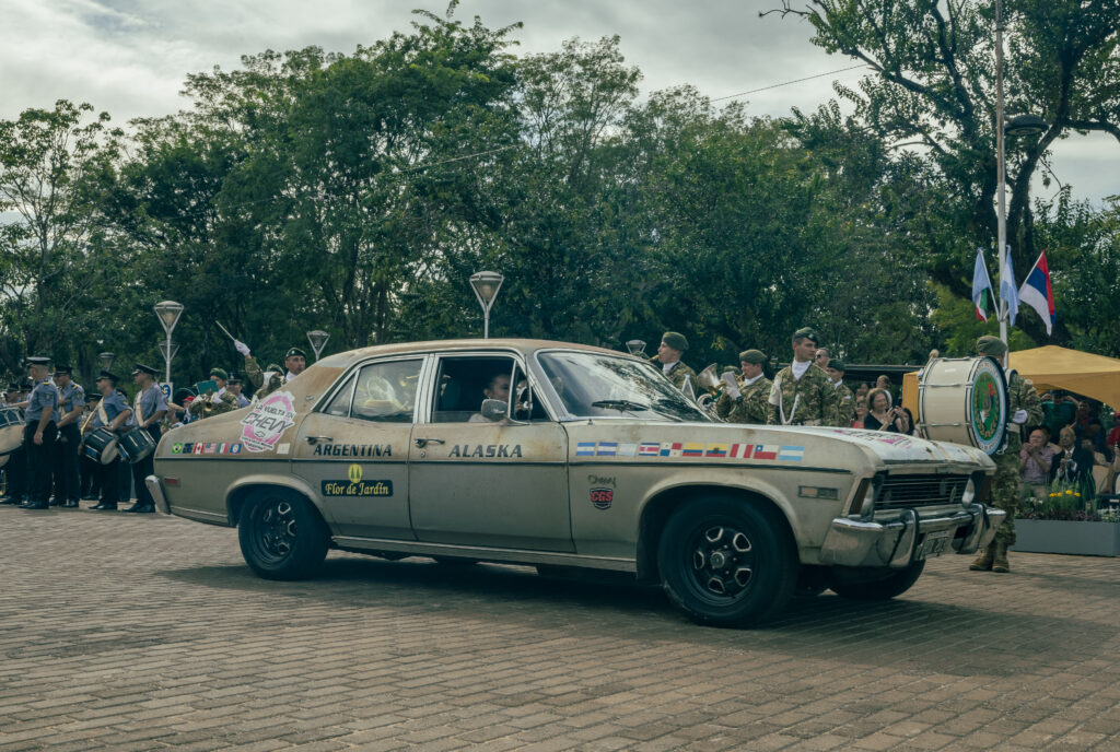 ¡Los motores de la historia ya están listos para rugir! Te esperamos este 13 y 14 de junio para disfrutar de un increíble Encuentro de Autos Antiguos en el Predio Raíces