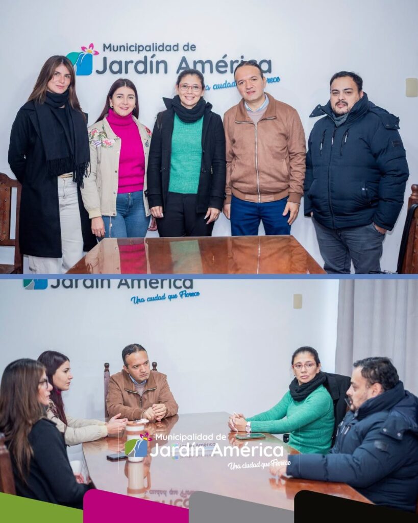 Nos reunimos junto a referentes del Área de Juventud, Protocolo y Ceremonial con la Lic. Claudia Sloboyen, Supervisora de Escuelas Secundarias de Jardín América, y el Lic. Walter Oviedo junto a su equipo de trabajo